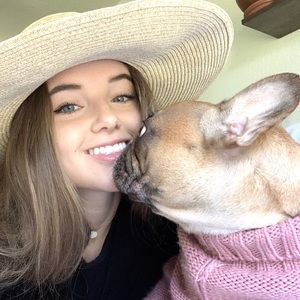 Meet your Posher, Brianna